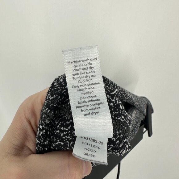 Athleta High Rise Ultimate Stash Pocket‎ Textured 7/8 Tight Black White Small - Picture 7 of 8